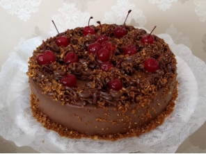 Foto de Mão de Moça - Bolos & Doces em Jundiaí, SP por Solutudo