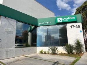 Foto de Oral Sin Implantes em Bauru, SP por Solutudo