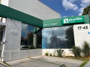 Foto de Oral Sin Implantes em Bauru, SP por Solutudo