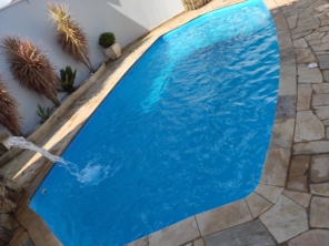 Foto de Mais Azul Piscinas em Botucatu, SP por Solutudo