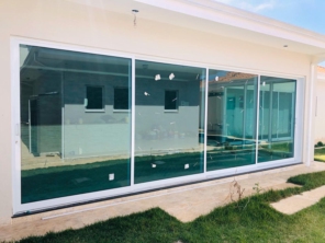 Foto de AlumiGlass em Botucatu, SP por Solutudo