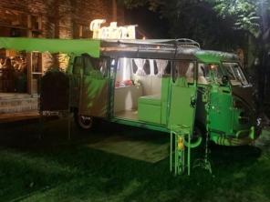 Foto de FotoBoo - Foto Cabine e Estúdio em Araçatuba, SP por Solutudo