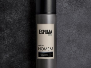 A Espuma de Barbear Natura Homem proporciona um barbear mais prático e confortável, acalmando a pele. Ideal para o homem que se cuida.