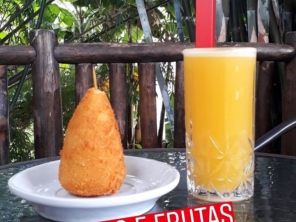 Foto de Quiosque Engordadouro em Jundiaí, SP por Solutudo