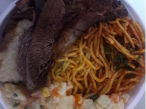 Foto de Restaurante Dona Bella em Marília, SP por Solutudo