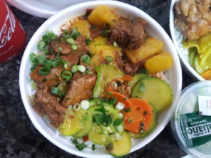 Foto de Restaurante Dona Bella em Marília, SP por Solutudo