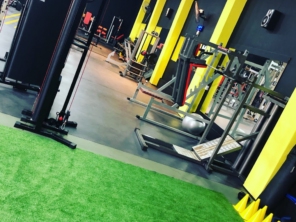 Foto de IRON Academia em Pederneiras, SP por Solutudo