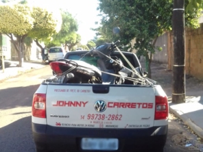 Foto de Johnny Carretos em Marília, SP por Solutudo