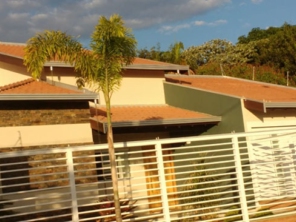 Foto de A.R. Calhas em Marília, SP por Solutudo