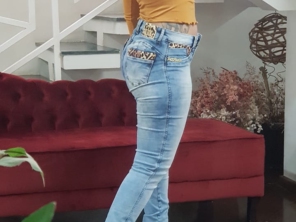 Foto de Casual Chick By Marlla Souza em Itatiba, SP por Solutudo