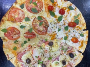 Foto de Na Chácara Pizzaria em Botucatu, SP por Solutudo