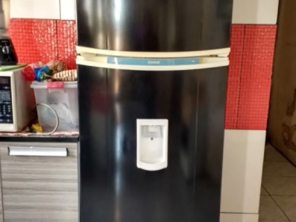 Foto de M-a Envelopamentos em Marília, SP por Solutudo