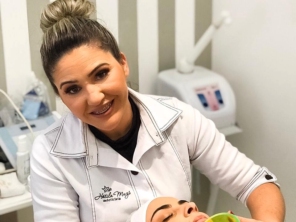 Foto de Hátila Muzi Esteticista em Marília, SP por Solutudo
