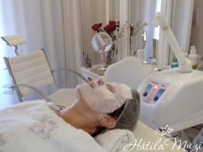 Foto de Hátila Muzi Esteticista em Marília, SP por Solutudo