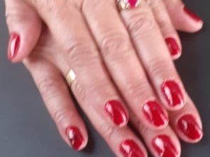 Foto de Janaina Manicure em Marília, SP por Solutudo