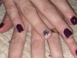 Foto de Janaina Manicure em Marília, SP por Solutudo