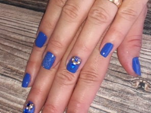 Foto de Janaina Manicure em Marília, SP por Solutudo