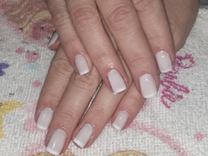 Foto de Janaina Manicure em Marília, SP por Solutudo
