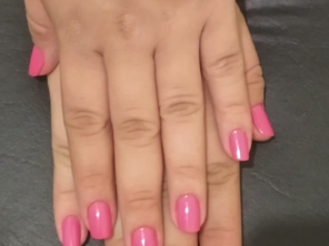 Foto de Janaina Manicure em Marília, SP por Solutudo