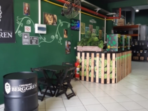 Foto de Distribuidora Vier em Americana, SP por Solutudo