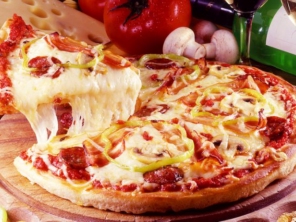 Foto de Carol Pizza em Avaré, SP por Solutudo