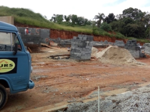 Foto de JRS Construções e Engenharia em Bragança Paulista, SP por Solutudo