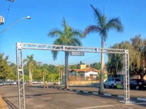 Foto de DJ Lesicck Som e Luz em Cerquilho, SP por Solutudo