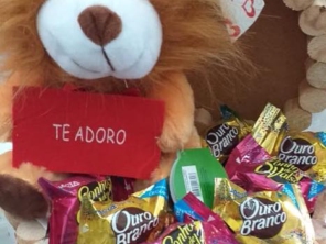 Foto de Re Cestas Flores e Amores em Marília, SP por Solutudo