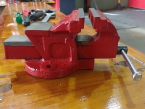 Foto de Ferrari Parafusos em Barretos, SP por Solutudo