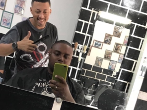 Foto de Vilson Barbearia em Araruama, RJ por Solutudo