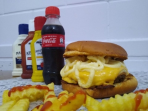 Foto de Vikings Hamburgueria em São Manuel, SP por Solutudo