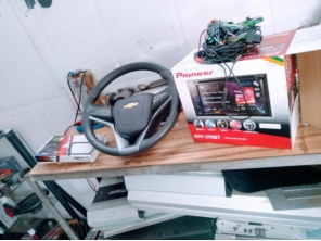 Foto de Som Filmes Acessorio Automotivo em Botucatu, SP por Solutudo