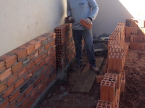 Foto de DM Construções em Assis, SP por Solutudo