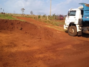 Foto de Realiza Terraplanagem em Avaré, SP por Solutudo