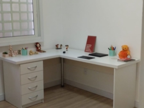 Foto de Totus Tuus Ambientes Planejados em Brasília, DF por Solutudo