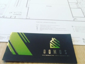 Foto de Domus Automação Residencial em Brasília, DF por Solutudo