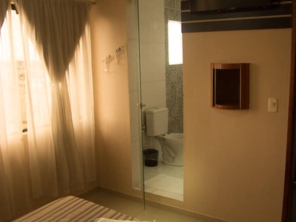 Foto de Colt Hotel em Guarulhos, SP por Solutudo