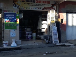 Foto de Depósito Alagoas Construções em Fortaleza, CE por Solutudo