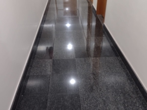 Foto de Piso Brilhante & Serviços em Vila Velha, ES por Solutudo