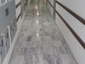 Foto de Piso Brilhante & Serviços em Vila Velha, ES por Solutudo