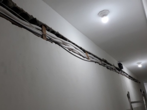 Foto de Cabeças Elétricas em Ferraz de Vasconcelos, SP por Solutudo
