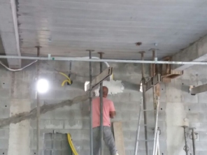 Foto de Cabeças Elétricas em Ferraz de Vasconcelos, SP por Solutudo