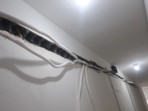 Foto de Cabeças Elétricas em Ferraz de Vasconcelos, SP por Solutudo