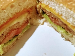 Foto de Vinill Lanches em São Manuel, SP por Solutudo