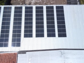 62 módulos | Geração de 3400 kWh | mês Maragogipe,BA | Economia de R$ 3.550,00/mês