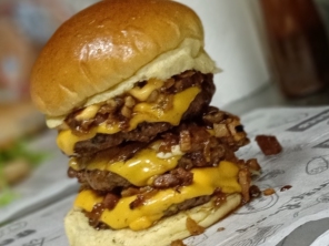 Foto de BBQ Burguer e Grill em Serra, ES por Solutudo