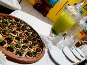 Foto de Requinte Estilo Buffet em Suzano, SP por Solutudo