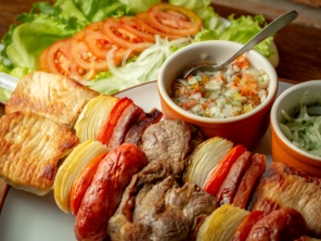 Espeto Misto - Restaurante do Lago - Águas de São Pedro