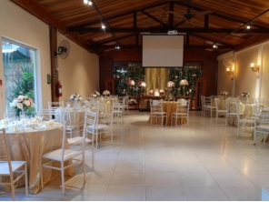 Foto de Requinte Estilo Buffet em Poá, SP por Solutudo