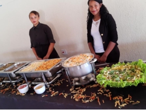 Foto de Requinte Estilo Buffet em Poá, SP por Solutudo